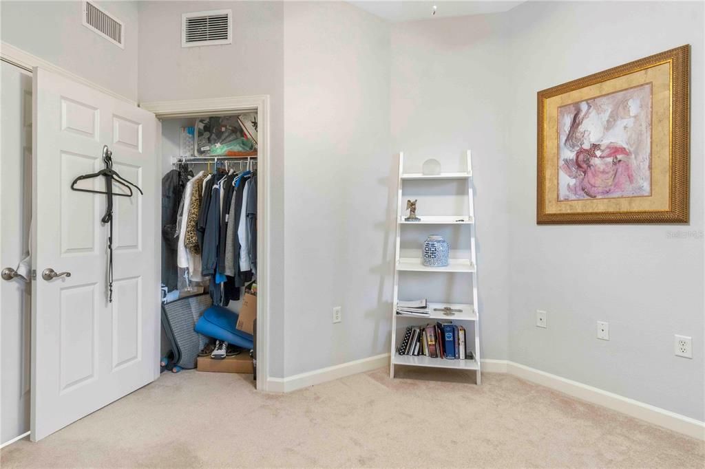 For Sale: $265,000 (3 beds, 2 baths, 1758 Square Feet)