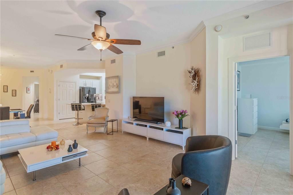 For Sale: $265,000 (3 beds, 2 baths, 1758 Square Feet)