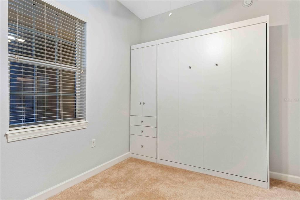 For Sale: $265,000 (3 beds, 2 baths, 1758 Square Feet)