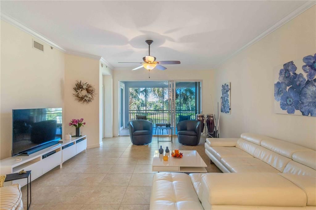 For Sale: $265,000 (3 beds, 2 baths, 1758 Square Feet)