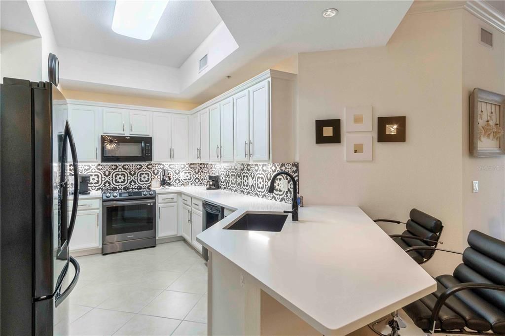 For Sale: $265,000 (3 beds, 2 baths, 1758 Square Feet)