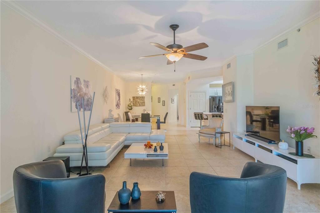 For Sale: $265,000 (3 beds, 2 baths, 1758 Square Feet)