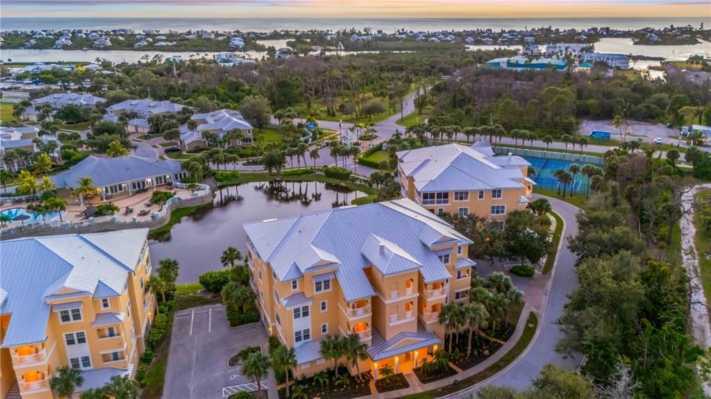 For Sale: $265,000 (3 beds, 2 baths, 1758 Square Feet)