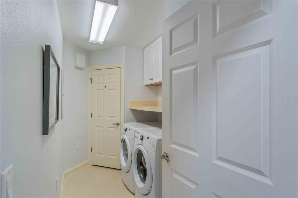 For Sale: $265,000 (3 beds, 2 baths, 1758 Square Feet)