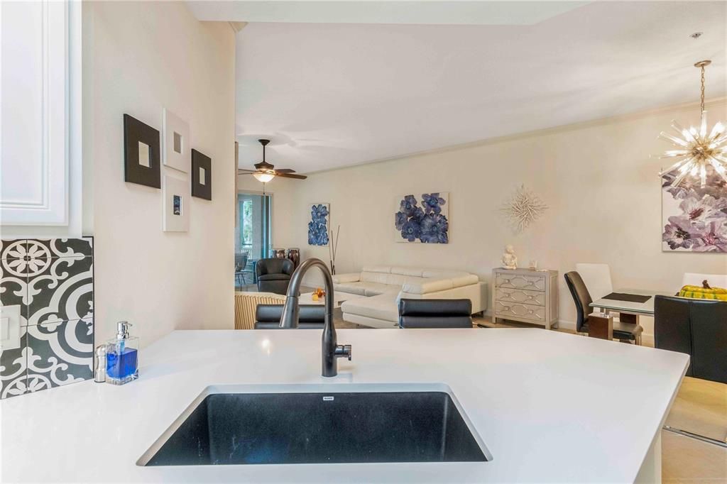 For Sale: $265,000 (3 beds, 2 baths, 1758 Square Feet)