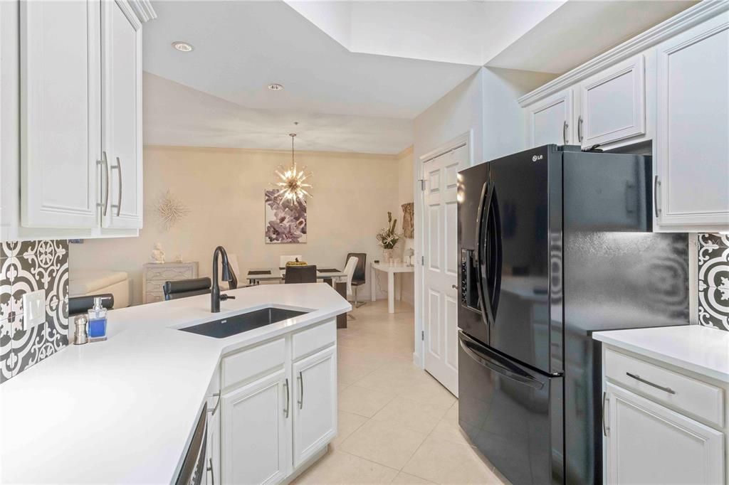 For Sale: $265,000 (3 beds, 2 baths, 1758 Square Feet)