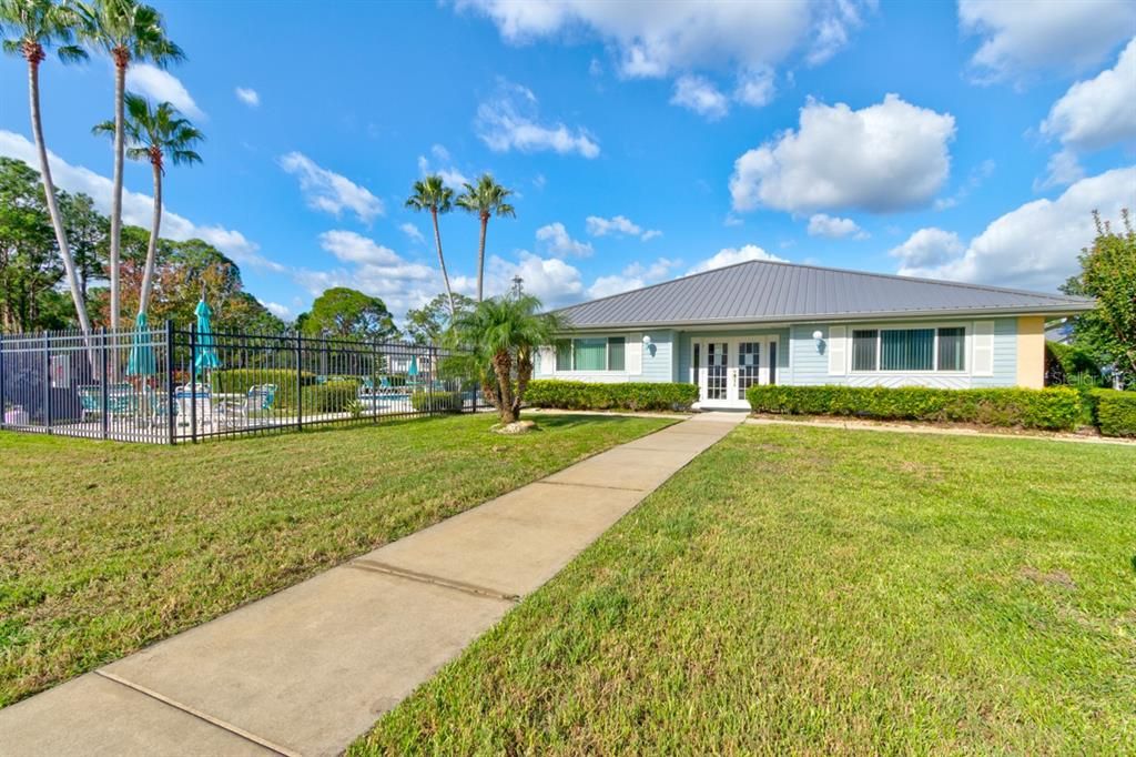 待售: $164,900 (1 贝兹, 1 浴室, 854 平方英尺)