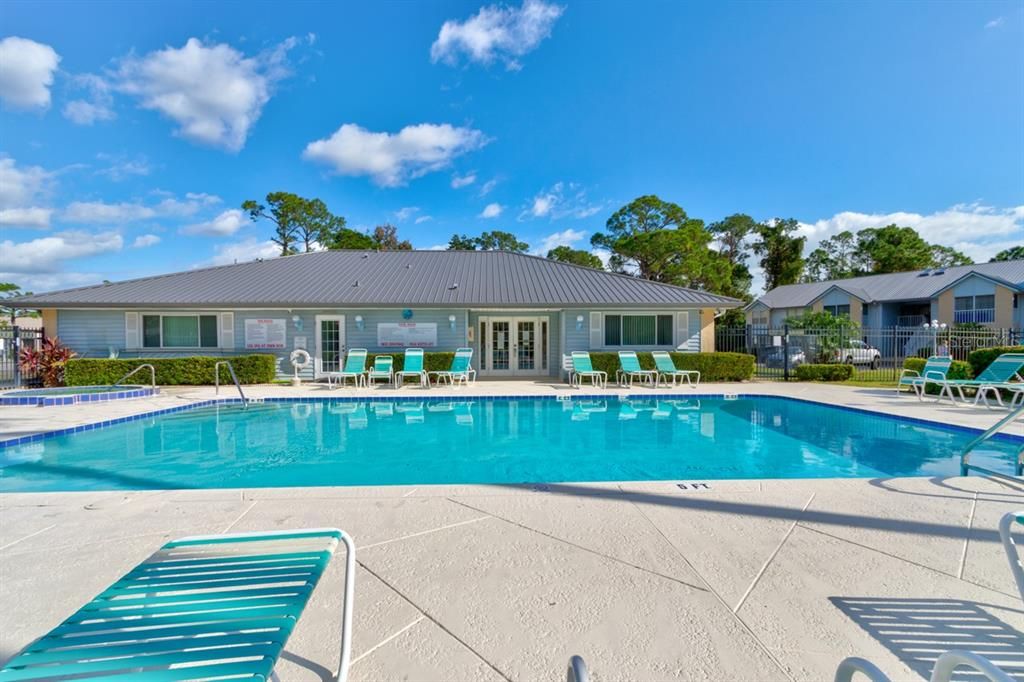 待售: $164,900 (1 贝兹, 1 浴室, 854 平方英尺)