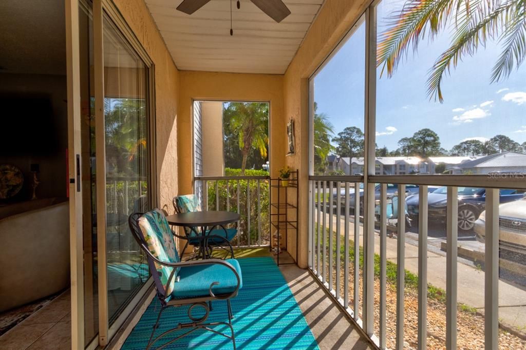 待售: $164,900 (1 贝兹, 1 浴室, 854 平方英尺)