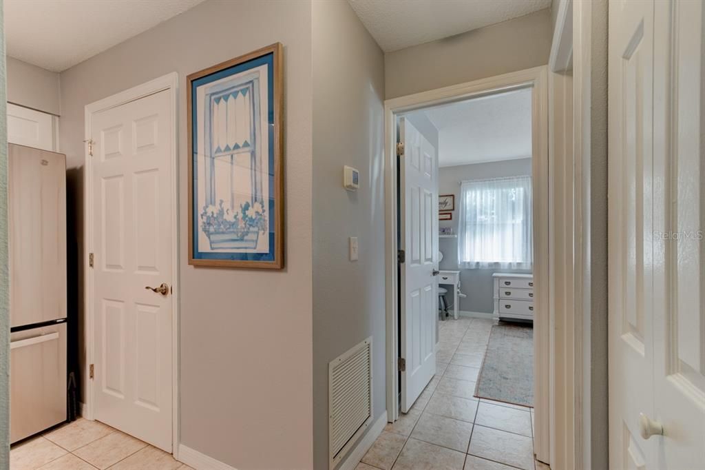 待售: $164,900 (1 贝兹, 1 浴室, 854 平方英尺)