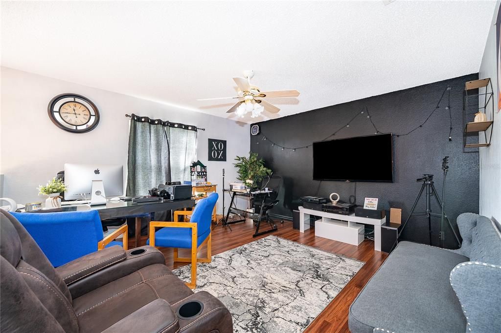 En Renta: $2,375 (4 camas, 3 baños, 2948 Pies cuadrados)