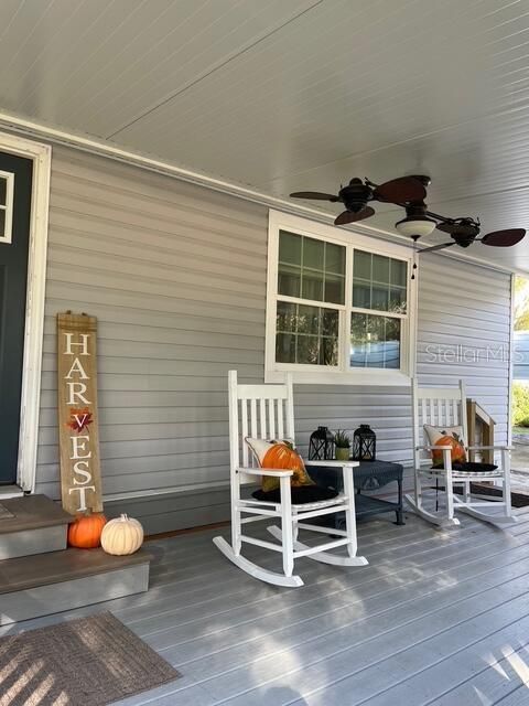 На продажу: $239,000 (2 спален, 1 ванн, 1080 Квадратных фут)