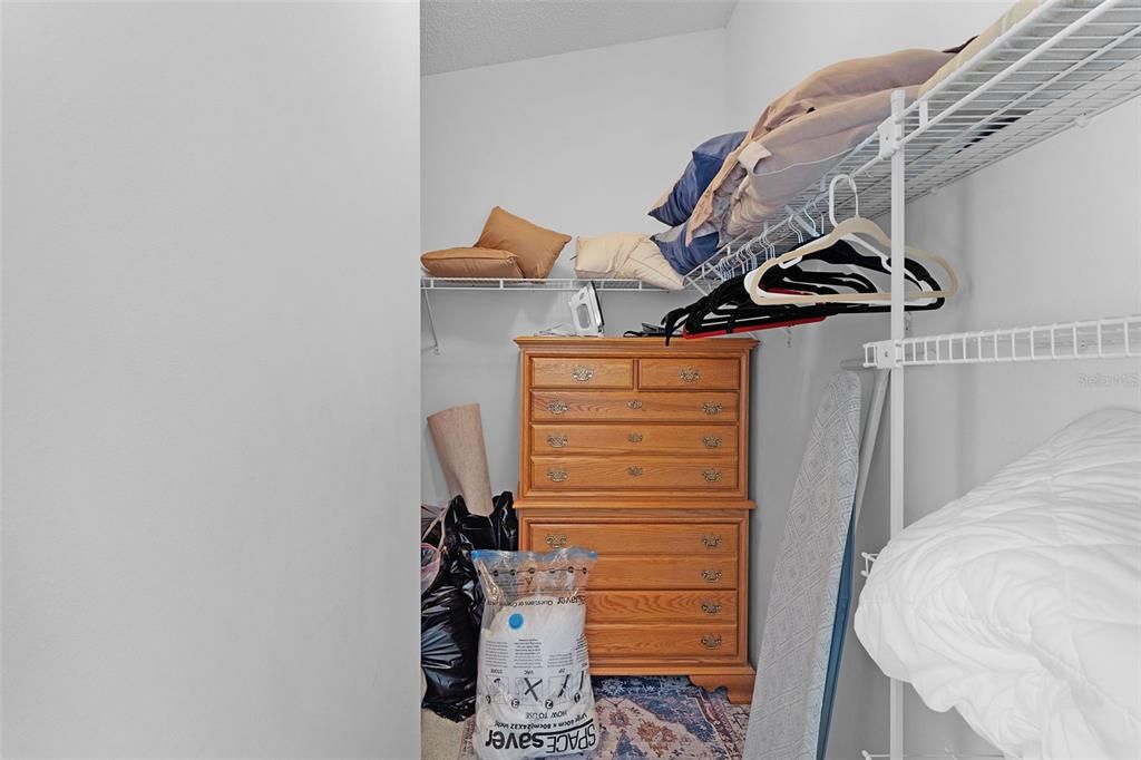 На продажу: $300,000 (2 спален, 2 ванн, 1156 Квадратных фут)