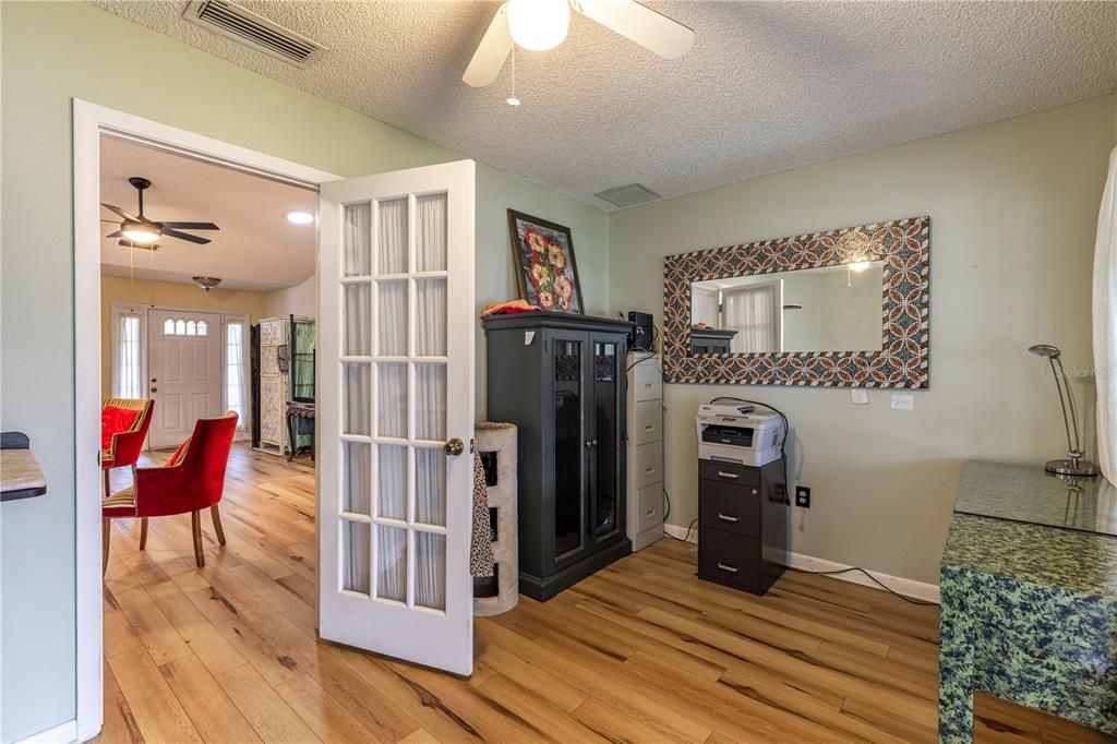 For Sale: $259,000 (2 beds, 2 baths, 1436 Square Feet)