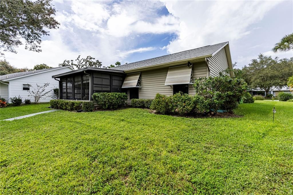 For Sale: $259,000 (2 beds, 2 baths, 1436 Square Feet)