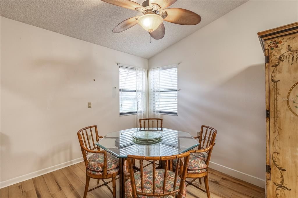 For Sale: $259,000 (2 beds, 2 baths, 1436 Square Feet)