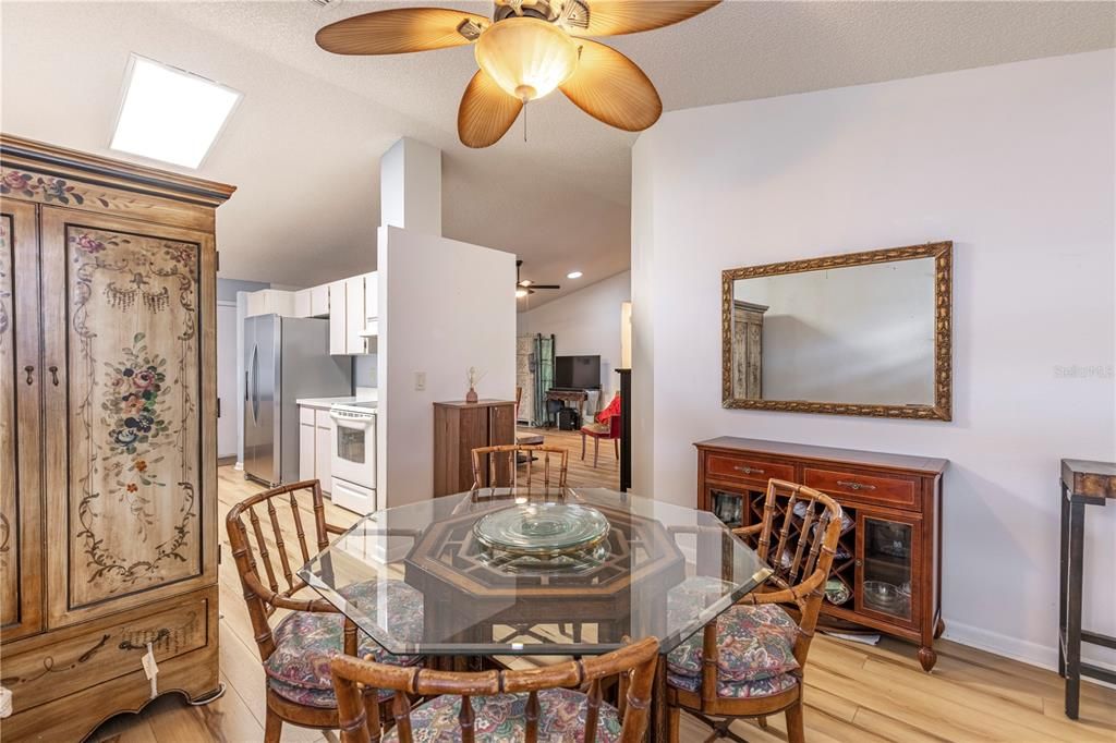 For Sale: $259,000 (2 beds, 2 baths, 1436 Square Feet)