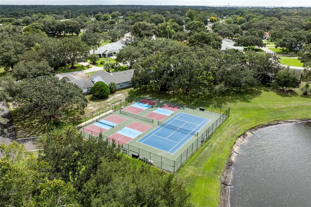 For Sale: $259,000 (2 beds, 2 baths, 1436 Square Feet)