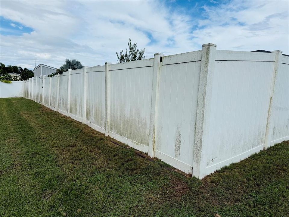 For Sale: $357,000 (3 beds, 2 baths, 2024 Square Feet)