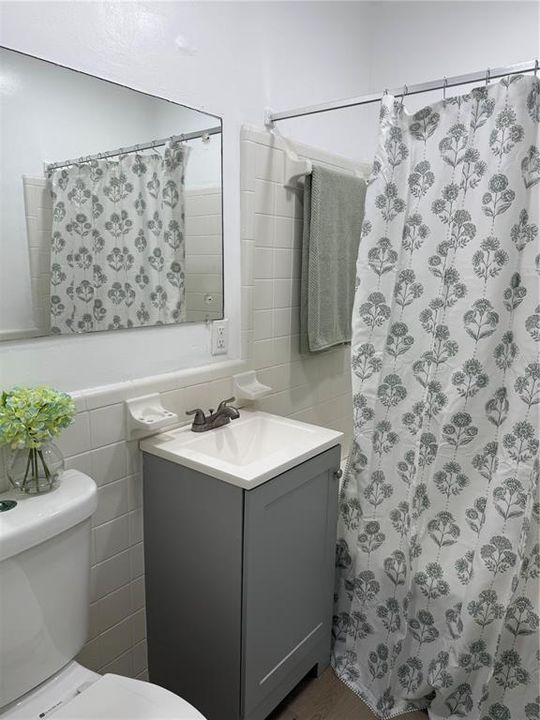 Activo con contrato: $75,000 (1 camas, 1 baños, 480 Pies cuadrados)