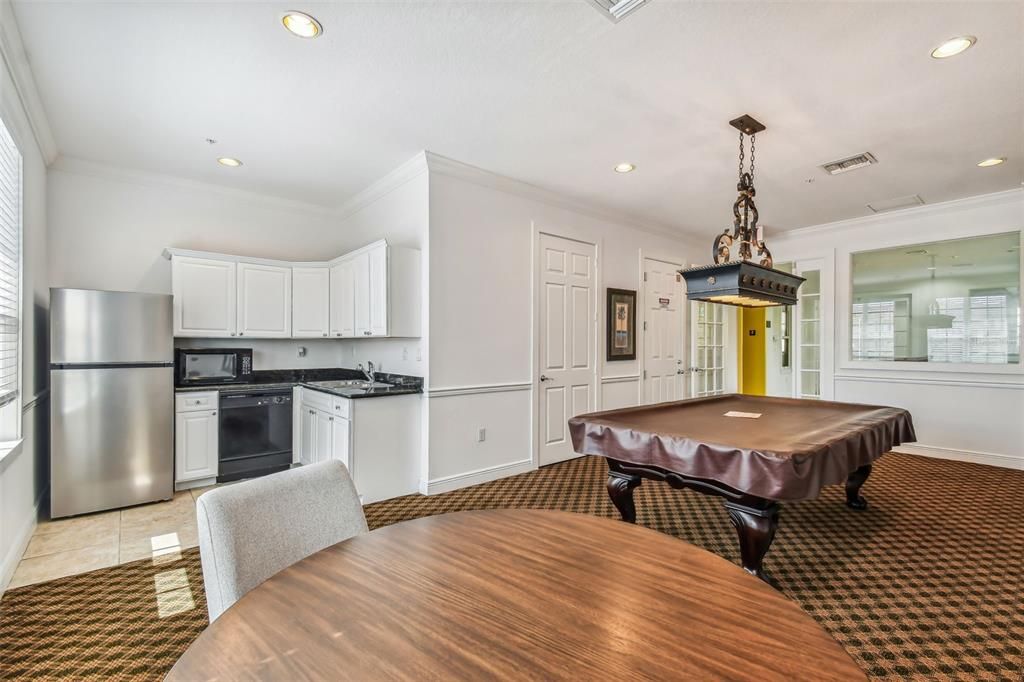 For Sale: $579,900 (3 beds, 3 baths, 1907 Square Feet)