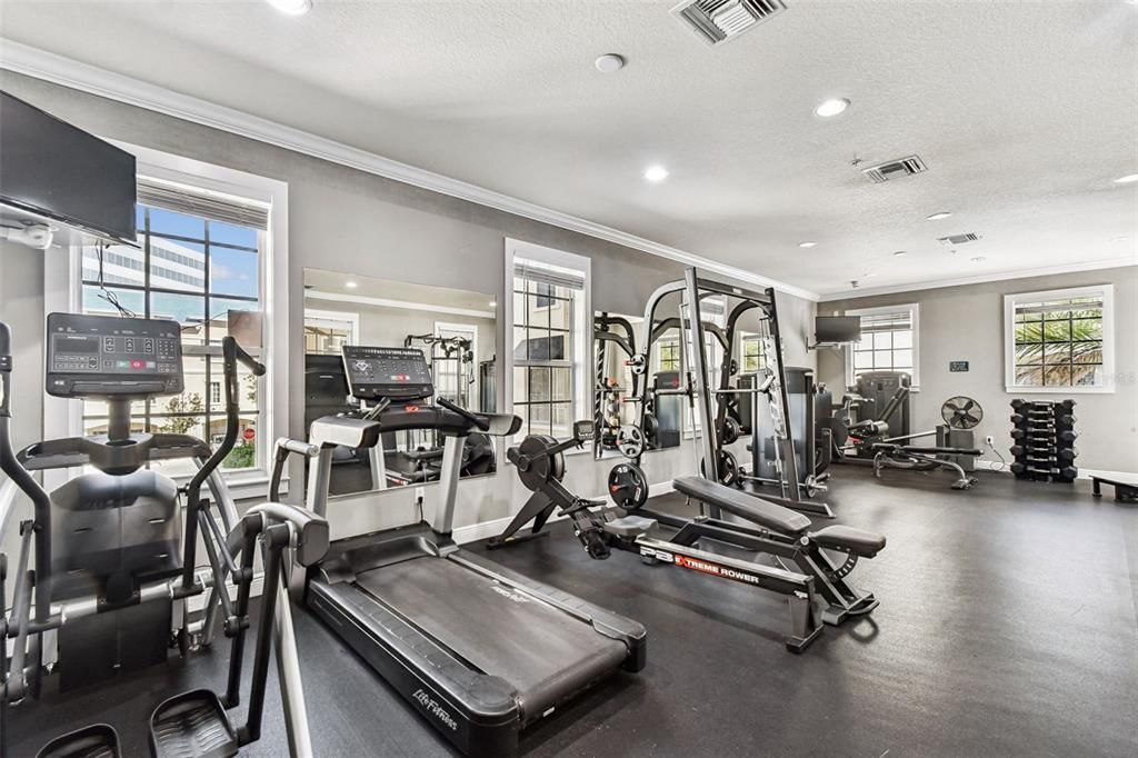 For Sale: $579,900 (3 beds, 3 baths, 1907 Square Feet)