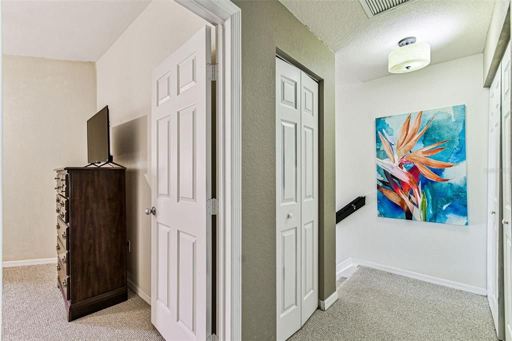 For Sale: $579,900 (3 beds, 3 baths, 1907 Square Feet)