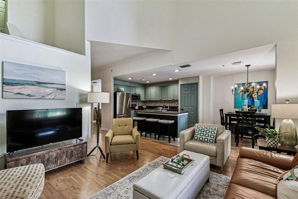 For Sale: $579,900 (3 beds, 3 baths, 1907 Square Feet)