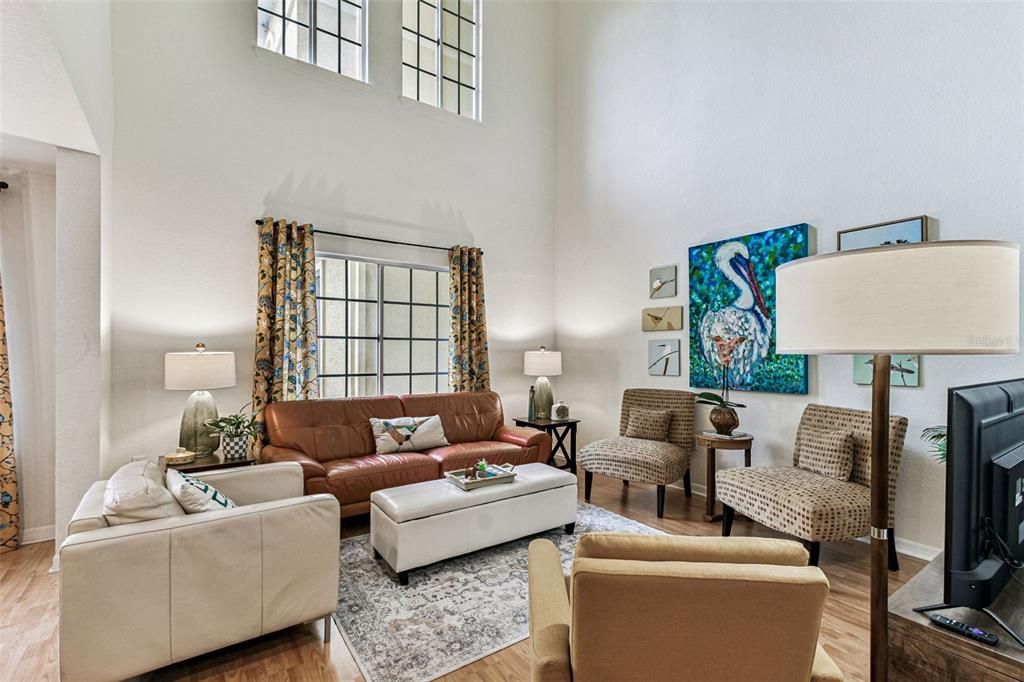 For Sale: $579,900 (3 beds, 3 baths, 1907 Square Feet)