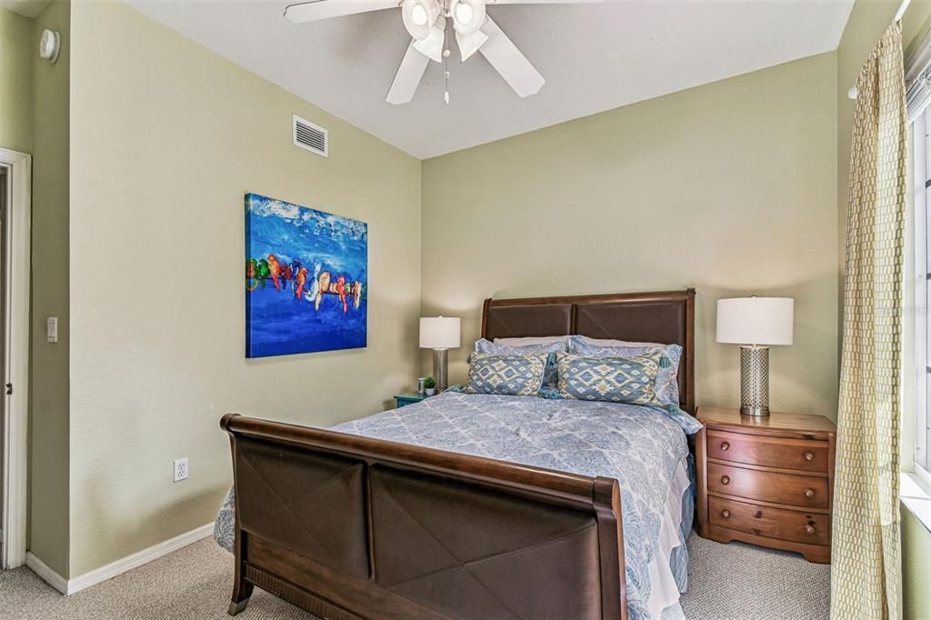 For Sale: $579,900 (3 beds, 3 baths, 1907 Square Feet)