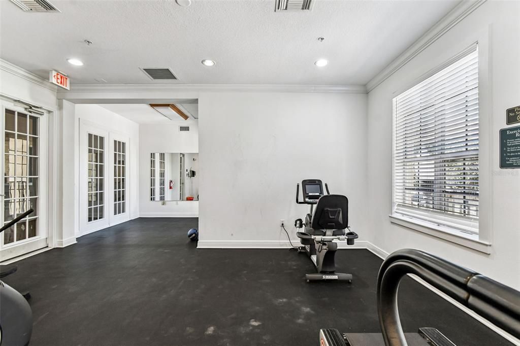 For Sale: $579,900 (3 beds, 3 baths, 1907 Square Feet)