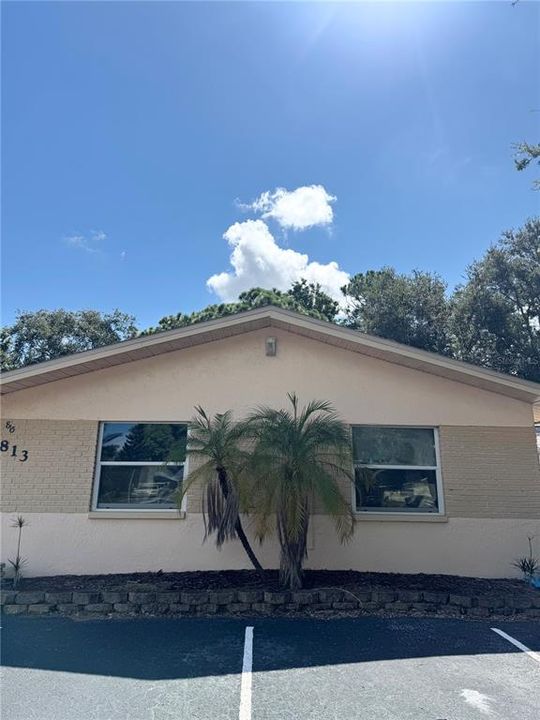 For Rent: $1,500 (2 beds, 1 baths, 950 Square Feet)