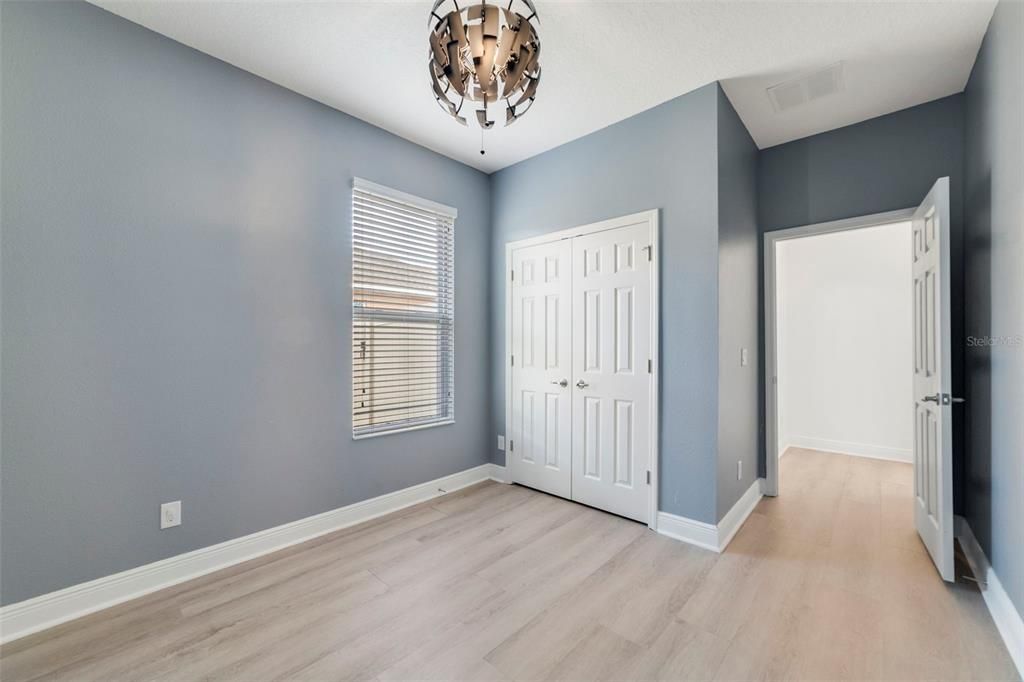 Active With Contract: $725,000 (5 beds, 3 baths, 3690 Square Feet)