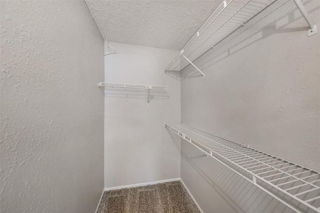 Под контрактом: $275,000 (3 спален, 2 ванн, 1563 Квадратных фут)