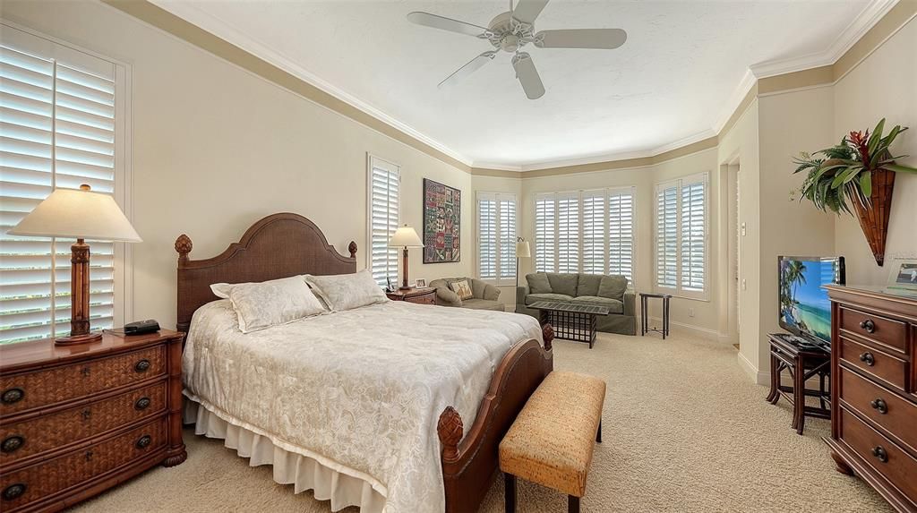 Active With Contract: $1,299,000 (4 beds, 3 baths, 3979 Square Feet)