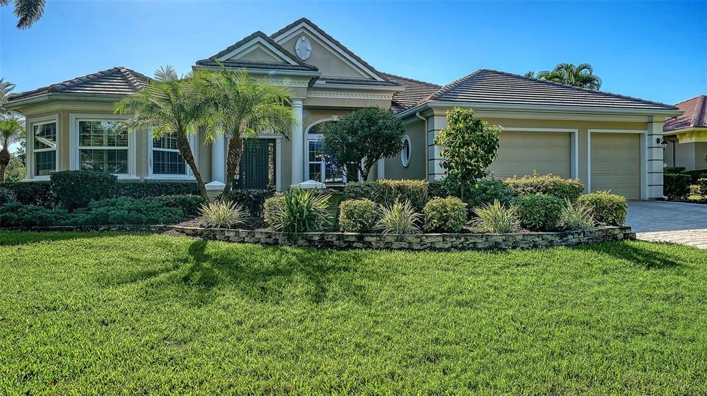 Active With Contract: $1,299,000 (4 beds, 3 baths, 3979 Square Feet)