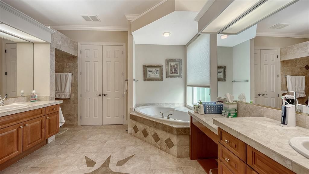 Active With Contract: $1,299,000 (4 beds, 3 baths, 3979 Square Feet)