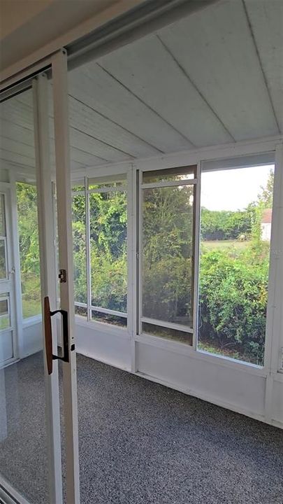 For Rent: $1,500 (2 beds, 2 baths, 1000 Square Feet)