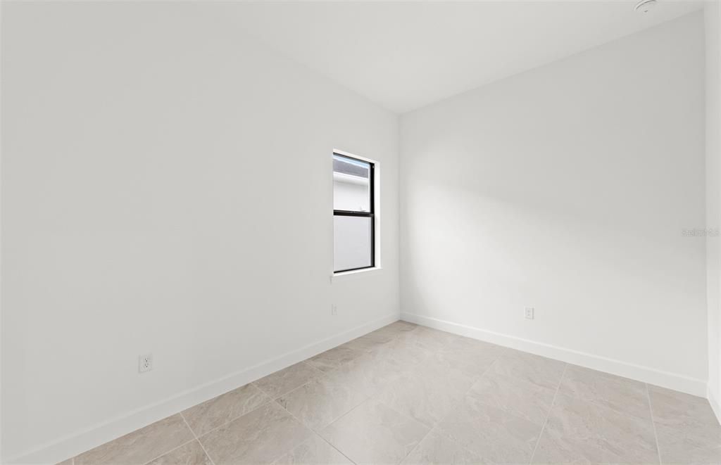 待售: $634,000 (3 贝兹, 2 浴室, 2056 平方英尺)