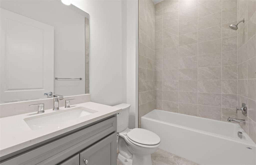 待售: $634,000 (3 贝兹, 2 浴室, 2056 平方英尺)