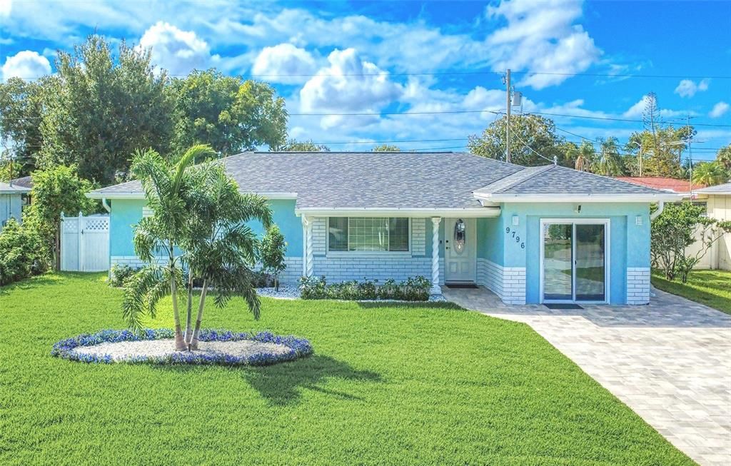 For Rent: $3,750 (3 beds, 2 baths, 1852 Square Feet)