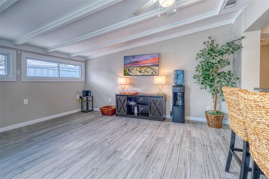 For Rent: $3,750 (3 beds, 2 baths, 1852 Square Feet)