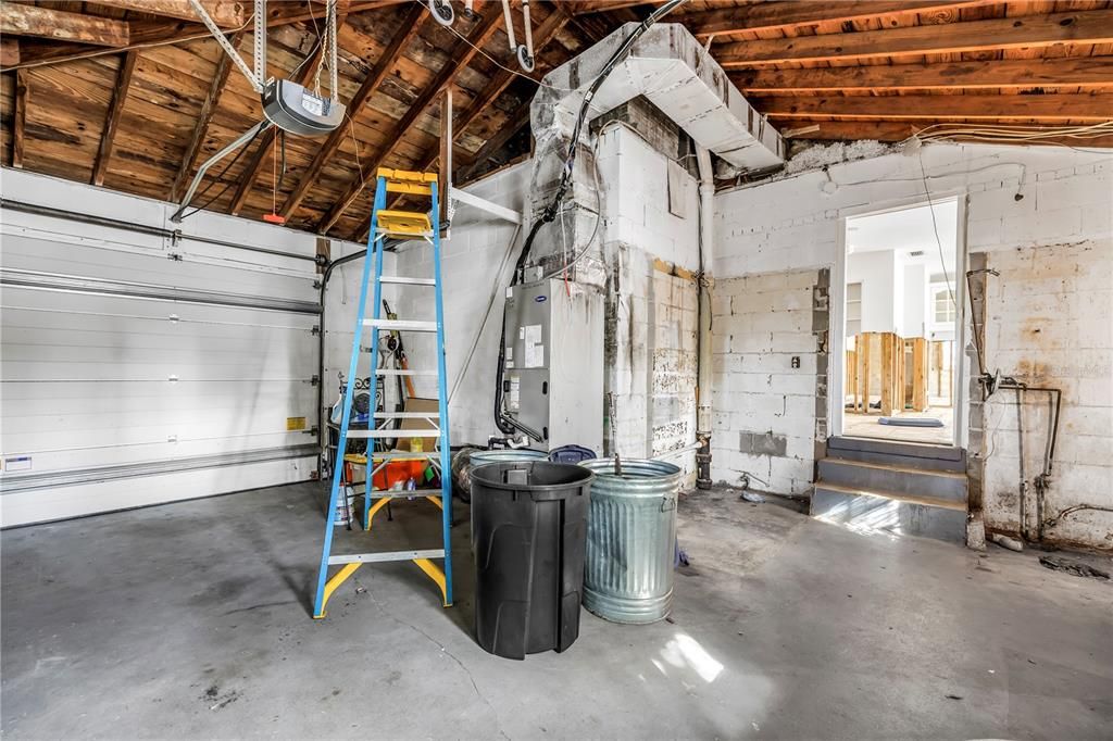 For Sale: $490,000 (2 beds, 2 baths, 1464 Square Feet)