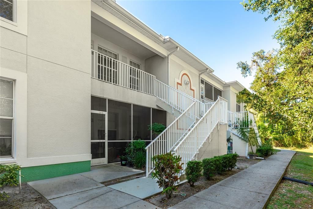 Recently Sold: $175,000 (2 beds, 2 baths, 1260 Square Feet)
