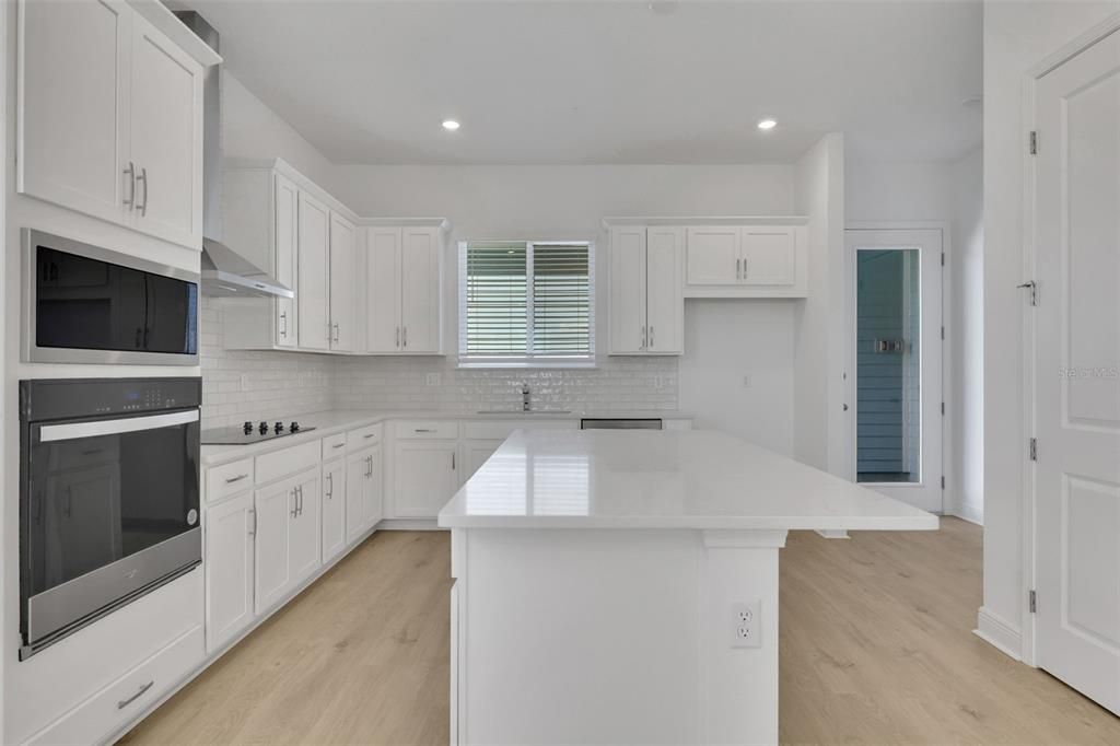 For Sale: $392,990 (3 beds, 2 baths, 1767 Square Feet)