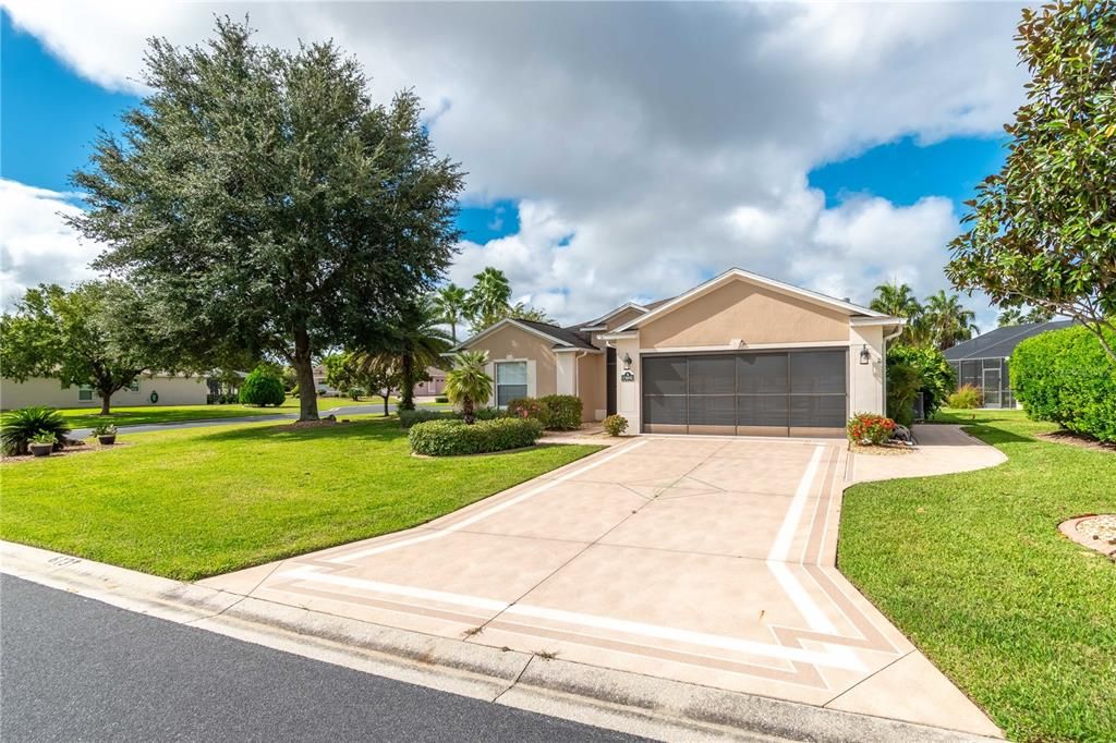 На продажу: $385,000 (3 спален, 2 ванн, 1768 Квадратных фут)