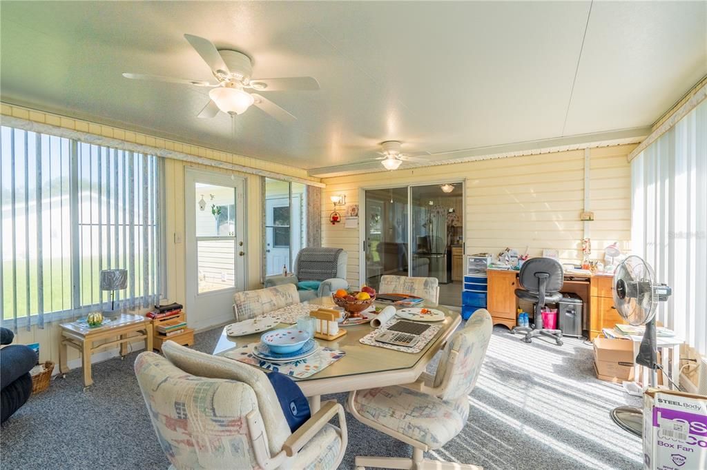 Activo con contrato: $178,000 (2 camas, 2 baños, 936 Pies cuadrados)