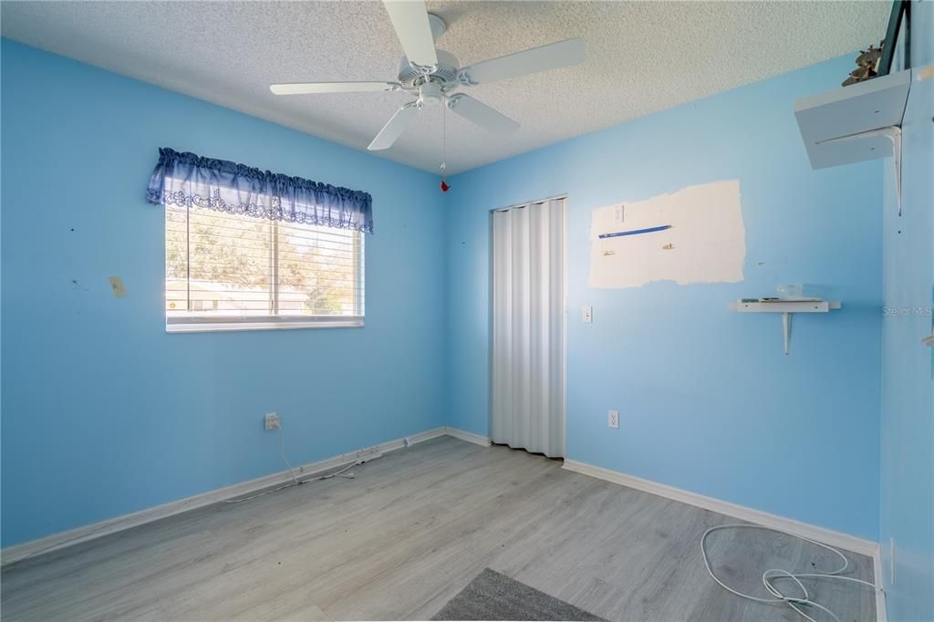 Activo con contrato: $178,000 (2 camas, 2 baños, 936 Pies cuadrados)