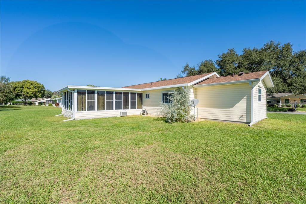 Activo con contrato: $178,000 (2 camas, 2 baños, 936 Pies cuadrados)