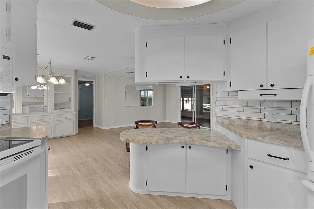 En Venta: $179,900 (2 camas, 2 baños, 1152 Pies cuadrados)